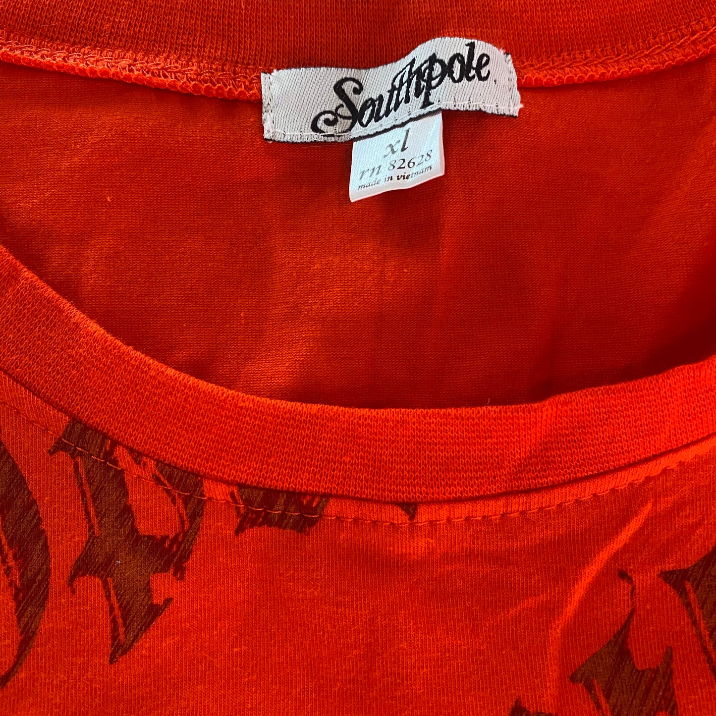 southpole graphic tee